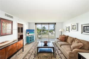 1401 Bay Rd APT 510, Miami Beach, FL 33139, Sold 05/12/23