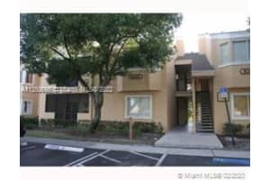 241 SW 84th Ave, Pembroke Pines, FL 33025, Sold 09/30/22