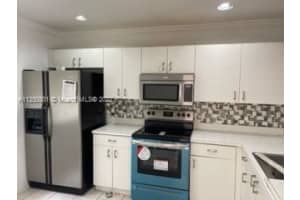 20868 NW 1st St, Pembroke Pines, FL 33029, Sold 12/09/22