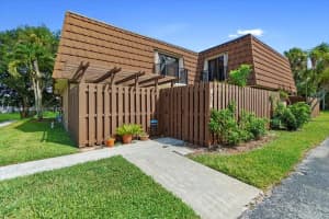 932 SW 118th Terrace #932, Davie, FL 33325, Sold 09/19/22