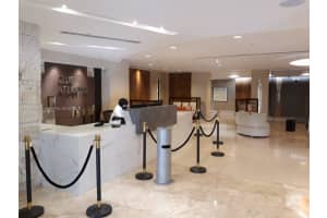 2555 Collins Ave PH 102, Miami Beach, FL 33140, Sold 09/16/22
