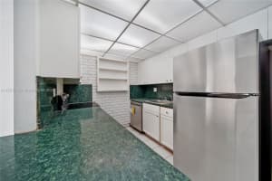 14243 Memorial Hwy #10f, North Miami, FL 33161, Sold 10/03/22