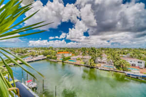 9660 W Bay Harbor Dr e, Bay Harbor Islands, FL 33154, Sold 09/19/22