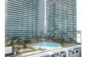 650 NE 32nd St, Miami, FL 33137, Sold 03/27/23