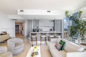 2900 NE 7th Ave, Miami, FL 33137, Sold 11/21/22