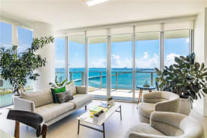 2900 NE 7th Ave, Miami, FL 33137, Sold 11/21/22