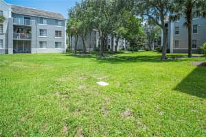 655 SW 111th Way APT 208, Pembroke Pines, FL 33025, Sold 08/31/22