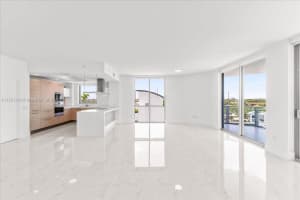 17111 Biscayne Blvd, North Miami Beach, FL 33160, Sold 09/09/22