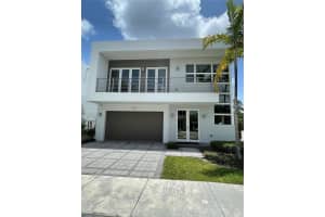 9790 NW 75th St, Doral, FL 33178, Sold 11/18/22