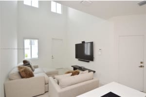 10244 NW 71st Terrace, Doral, FL 33178, Sold 09/30/22