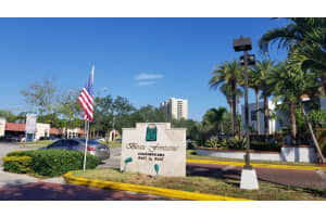 9447 Fontainebleau Blvd APT 114, Miami, FL 33172, Sold 09/09/22