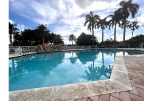 326 SW 195th Ave, Pembroke Pines, FL 33029, Sold 03/31/23