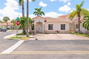 7291 NW 173rd Dr APT 100, Hialeah, FL 33015, Sold 09/02/22