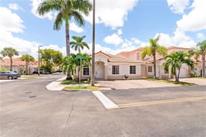 7291 NW 173rd Dr APT 100, Hialeah, FL 33015, Sold 09/02/22
