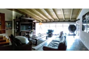 414 S 57th Way, Hollywood, FL 33023, Sold 02/03/23