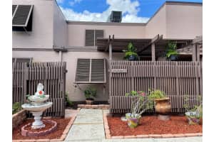 12258 NW 11th St, Pembroke Pines, FL 33026, Sold 10/06/22