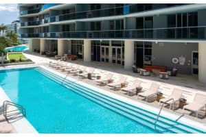 488 NE 18th St, Miami, FL 33132, Sold 02/13/23
