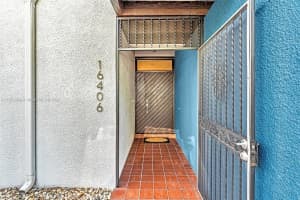 16406 Bridge End Rd, Miami Lakes, FL 33014, Sold 09/26/22