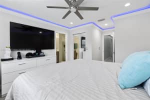 233 SW 122nd Ave, Pembroke Pines, FL 33025, Sold 09/15/22