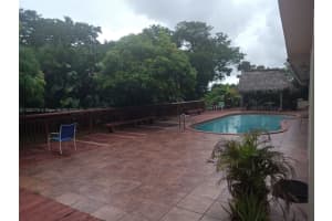 19800 W St Andrews Dr, Hialeah, FL 33015, Sold 07/11/23