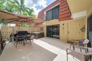730 NW 99th Cir, Plantation, FL 33324, Sold 09/12/22
