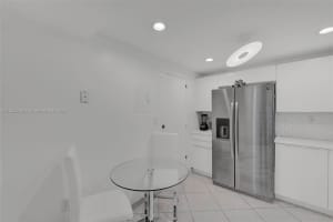 1833 S Ocean Dr APT 1010, Hallandale Beach, FL 33009, Sold 09/19/22