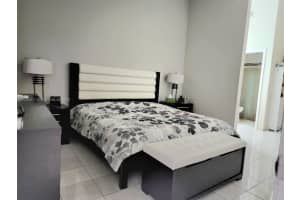 6706 NW 192nd Terrace, Hialeah, FL 33015, Sold 09/26/22