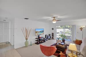 700 Layne Blvd APT 205, Hallandale Beach, FL 33009, Sold 09/27/22