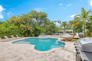 1757 Daytonia Rd, Miami Beach, FL 33141, Sold 11/22/22