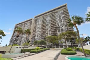 600 NE 36th St, Miami, FL 33137, Sold 10/11/22