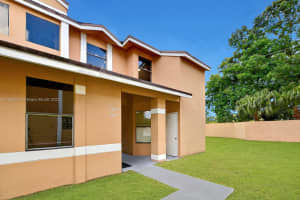 2283 SW 80th Terrace, Miramar, FL 33025, Sold 09/01/22