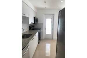 1075 93rd St APT 203, Bay Harbor Islands, FL 33154, Sold 10/26/22