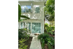 7920 Sanibel Dr, Tamarac, FL 33321, Sold 11/29/22