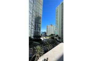 1300 Brickell Bay Dr APT 706, Miami, FL 33131, Sold 09/23/22