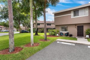 1435 Sussex Dr, North Lauderdale, FL 33068, Sold 09/30/22