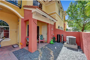 3540 NW 30th Pl #3621, Lauderdale Lakes, FL 33311, Sold 09/08/22
