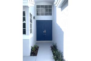 15633 SW 96th Terrace, Miami, FL 33196, Sold 09/22/22