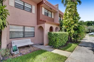 32 Matador Ln # 1-20, Davie, FL 33324, Sold 10/31/22