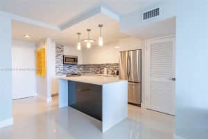 150 SE 25th Rd #6b, Miami, FL 33129, Sold 10/11/22