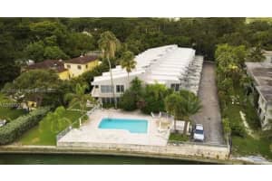 6011 N Bayshore Dr APT 10, Miami, FL 33137, Sold 12/28/22