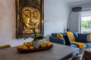 1650 NE 115th St APT 302, Miami, FL 33181, Sold 09/16/22