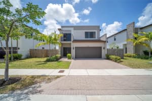 NE 2nd Ct, Miami, FL, Sold 02/01/23