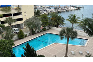 7545 E Treasure Dr #7k, North Bay Village, FL 33141, Sold 09/30/22