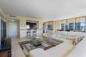 3505 S Ocean Dr, Hollywood, FL 33019, Sold 10/28/22