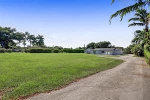 12301 SW 47th St, Miami, FL 33175, Sold 05/17/23