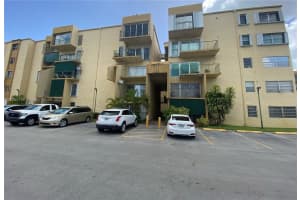 4525 W 20th Ave #527, Hialeah, FL 33012, Sold 09/26/22