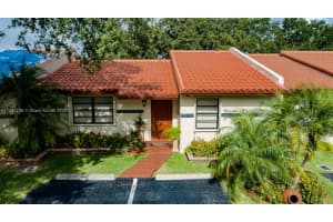 5713 SW 112th Terrace, Cooper City, FL 33330, Sold 10/07/22