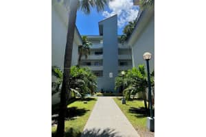 8305 SW 152nd Ave a 406, Miami, FL 33193, Sold 11/28/22