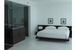 1040 Biscayne Blvd APT 1608, Miami, FL 33132, Sold 09/30/22