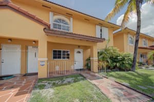 3554 W 80th St Unit 102-46, Hialeah, FL 33018, Sold 09/15/22